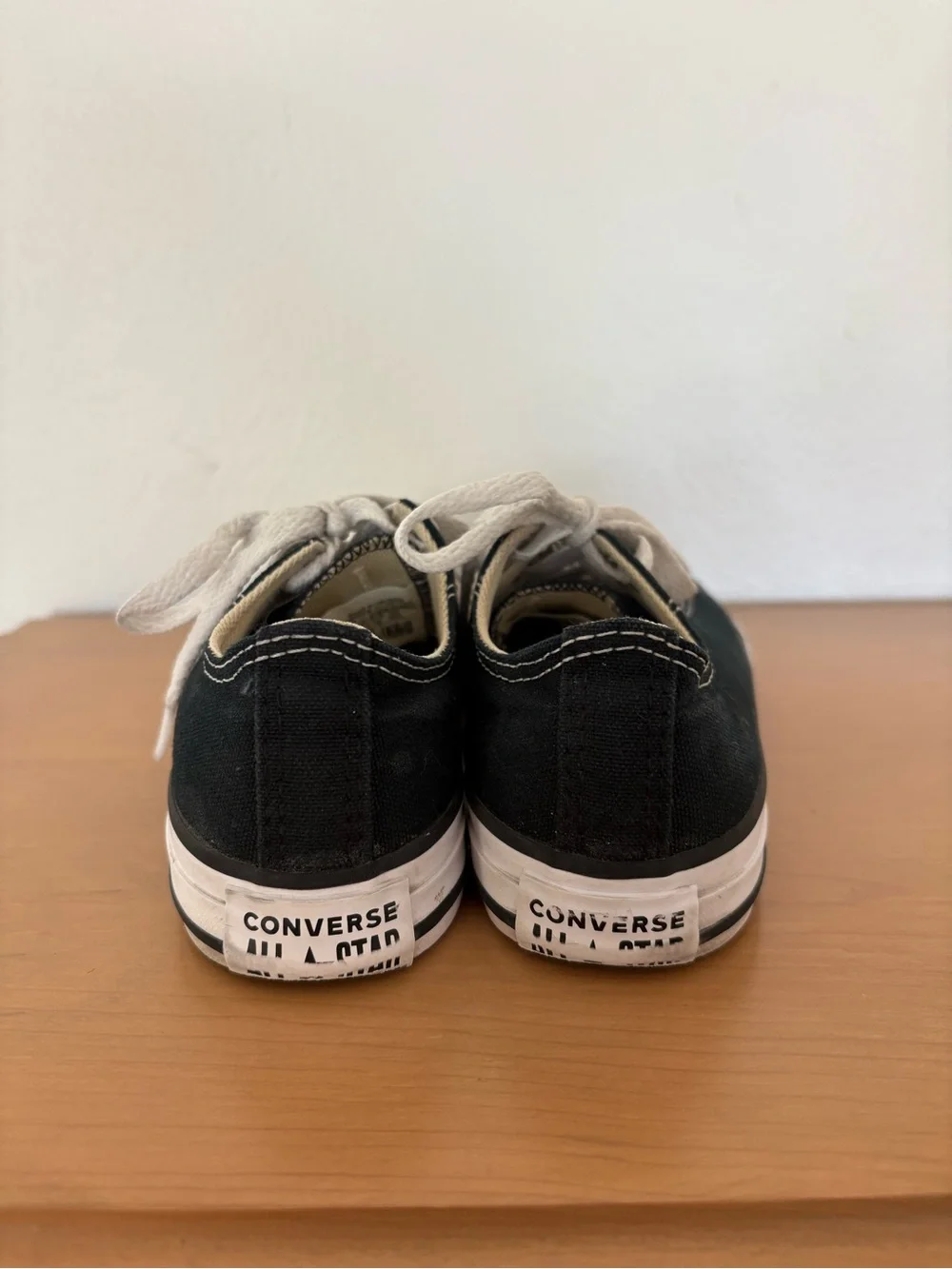 Converse classic low